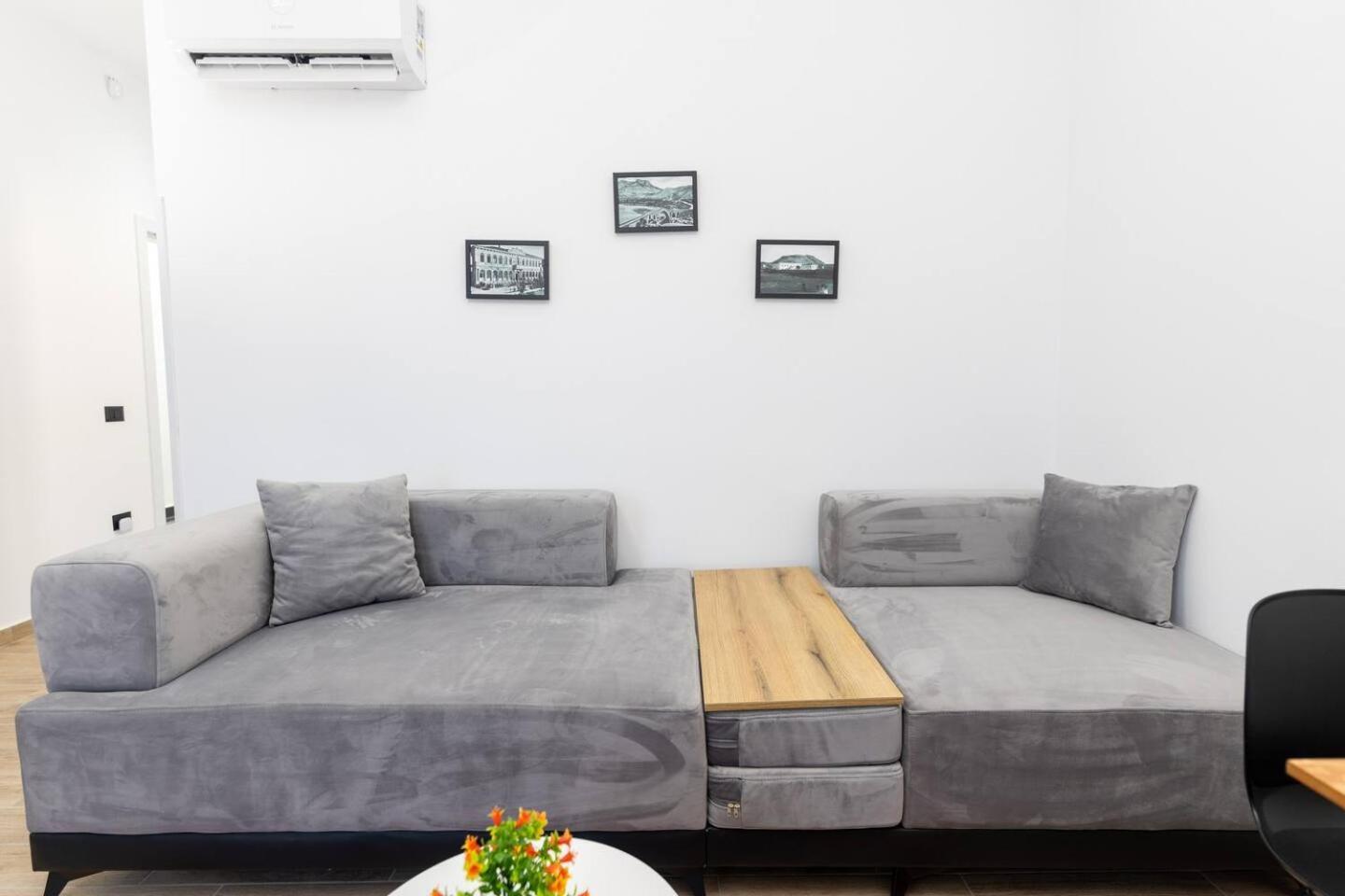 Sublime Bnb Apartment Shkoder Bagian luar foto