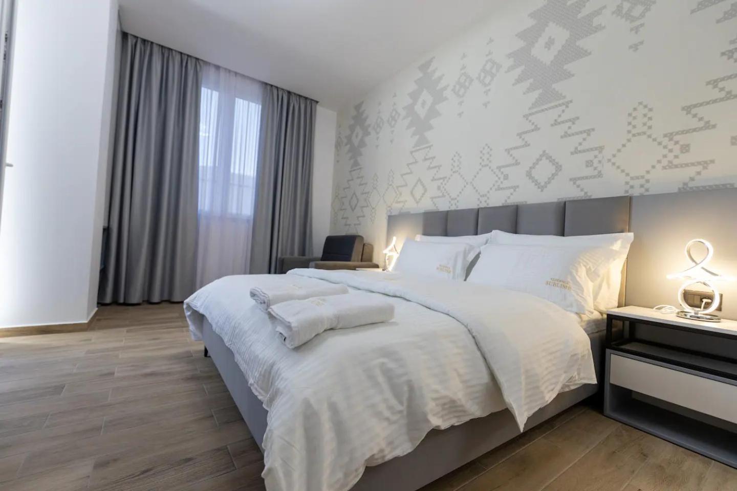 Sublime Bnb Apartment Shkoder Bagian luar foto