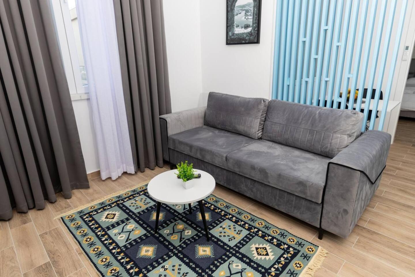 Sublime Bnb Apartment Shkoder Bagian luar foto